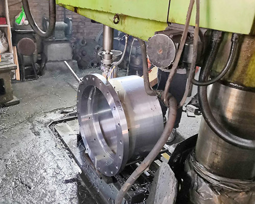 億欣源法蘭加工公司 解讀切削加工對鍛件有哪些影響？